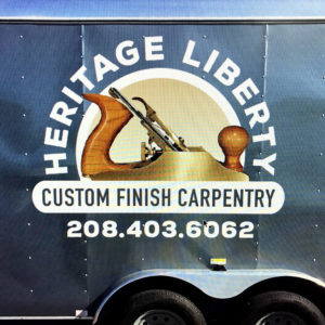 custom-trailer-graphics