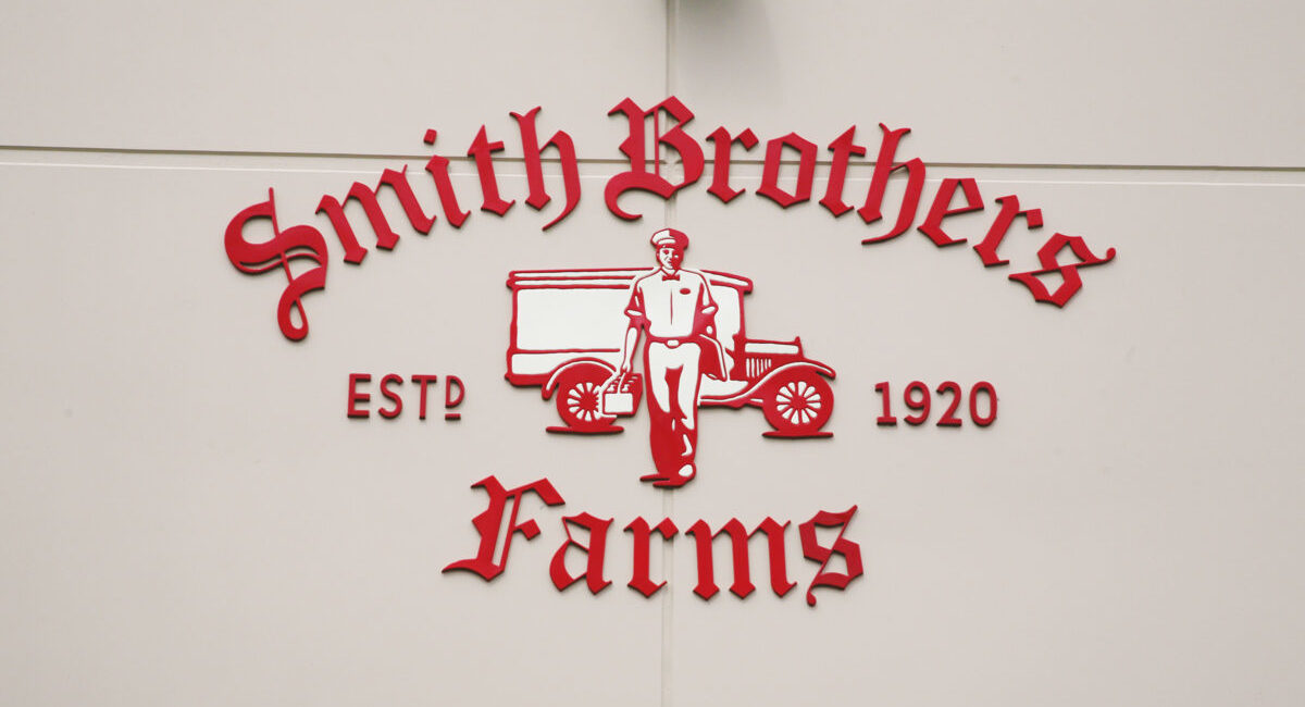 formed-plastic-smith-brothers-farms